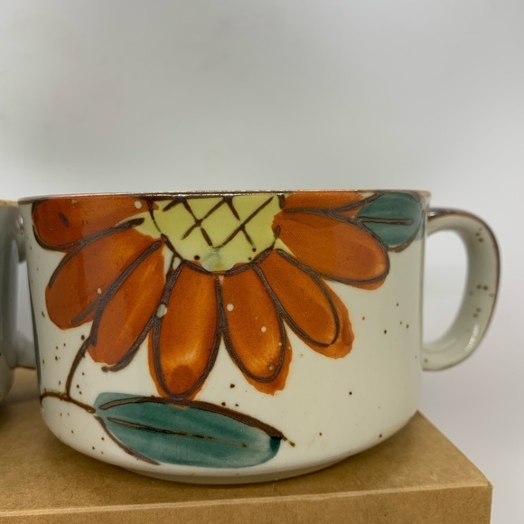 Speckled Stoneware Sunflower Mugs Set of 2 Made in Japan - Picture 3 of 11